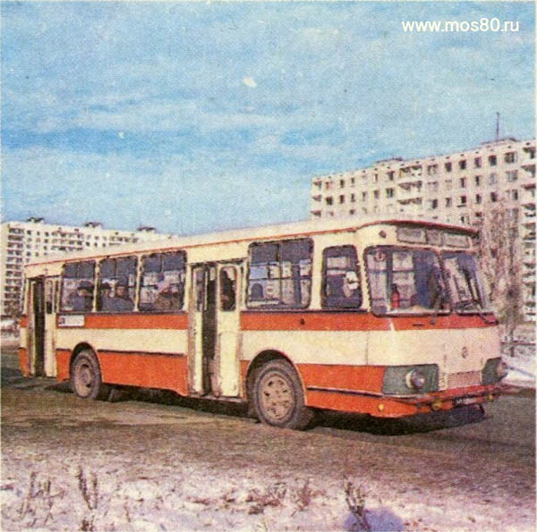 Пассажирский автобус ЛиАЗ-677