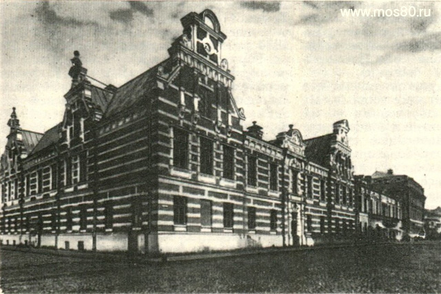 Здание Капцовского училища